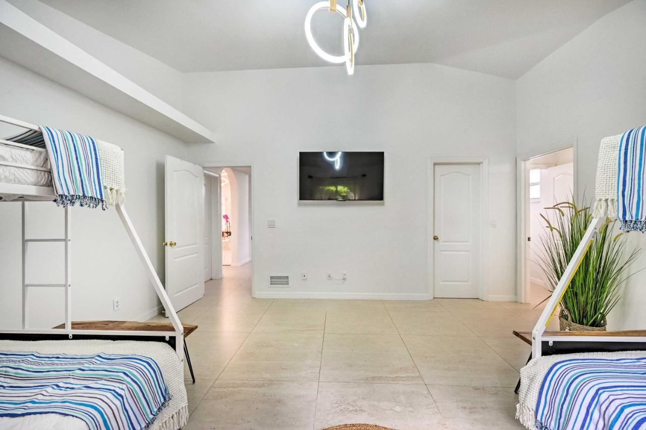 Holiday home Modern Oasis With Saltwater Pool And Spa! Naples