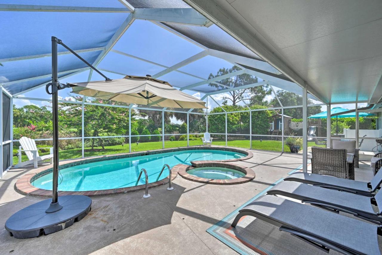 Family-friendly Palm River Estates House! Naples