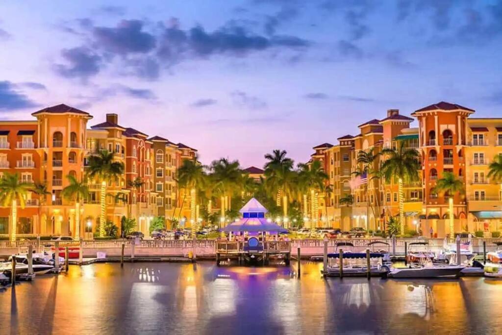 Private Golf Course Condo, Club Membership Available! Apartment *