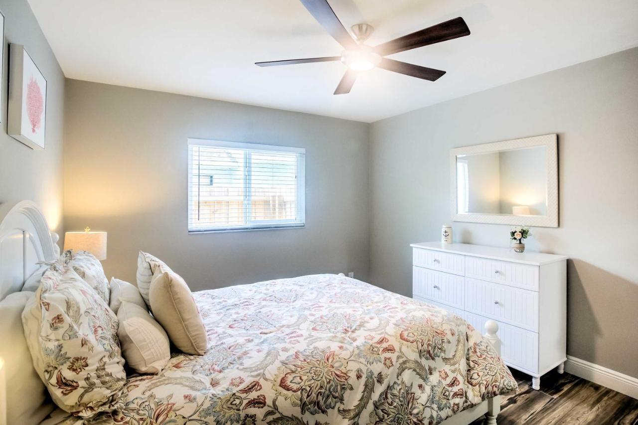 Holiday home With Lanai And Pool Near Vanderbilt Beach! Naples