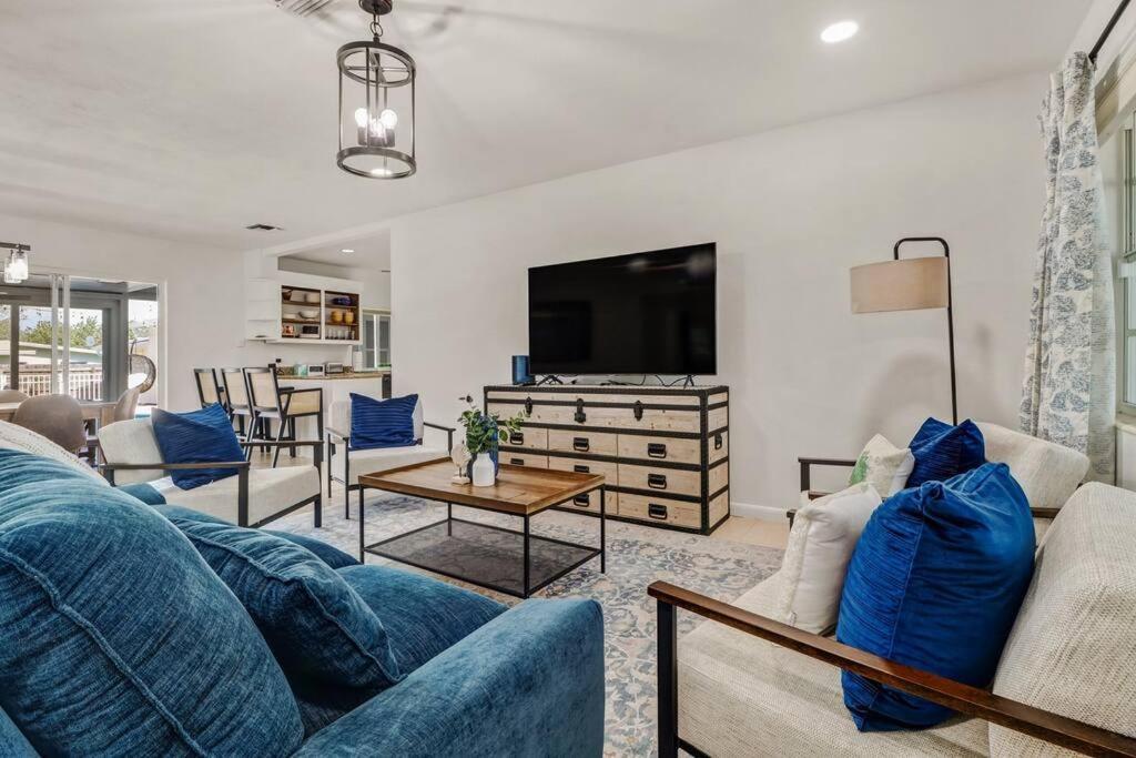 House W/ Heated Pool In 5 Min To Naples