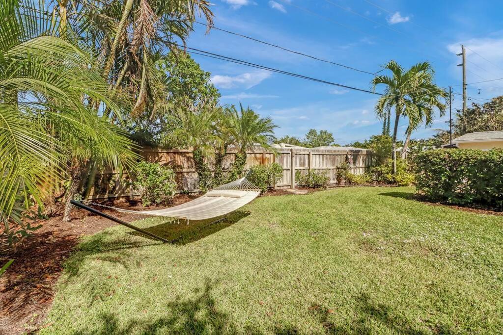 House W/ Heated Pool In 5 Min To