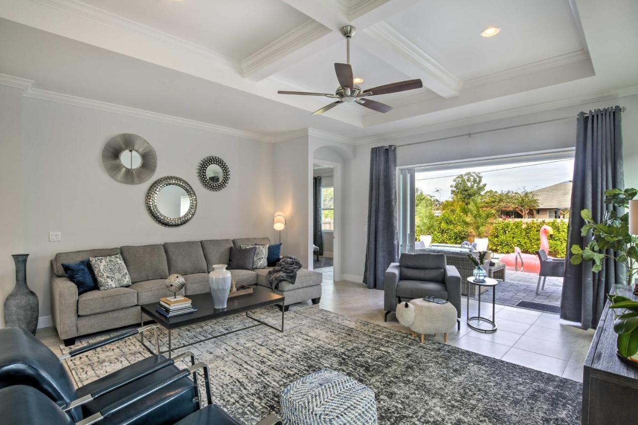 Vacation Near Vanderbilt Beach! Holiday home Naples