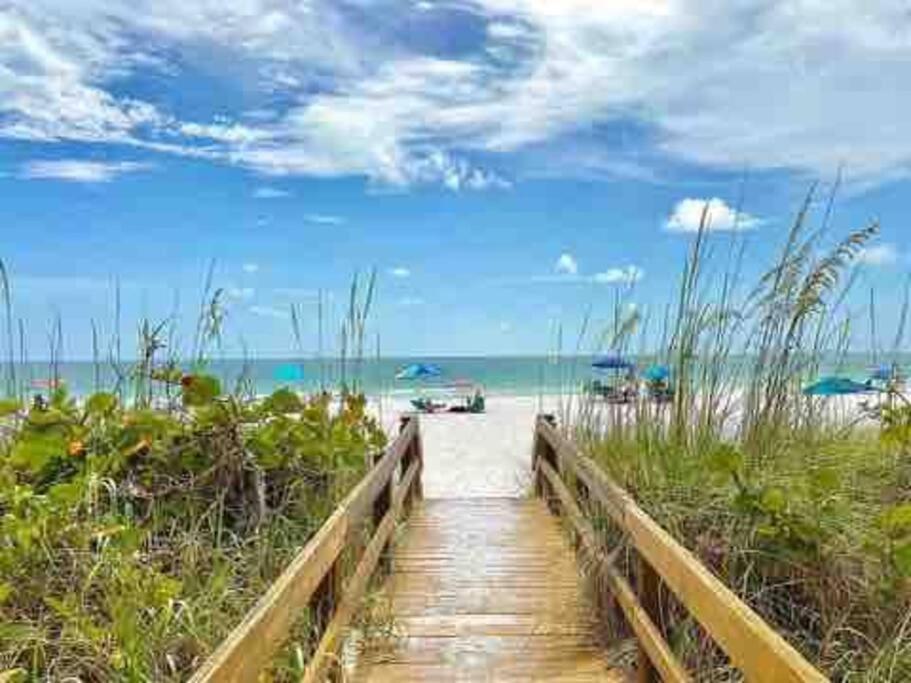 Holiday home Casa Del Mare At The 2 Bd Rms W King Beds *