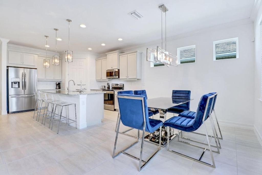 *naples House With Pool Near Marco Island