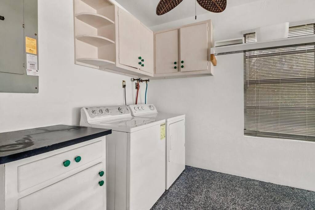 House W/ Heated Pool In 5 Min To Holiday home *