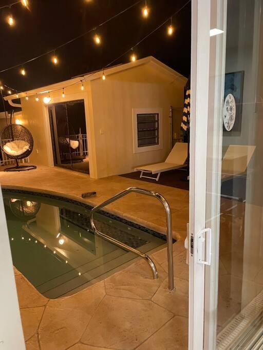 Holiday home House W/ Heated Pool In 5 Min To *