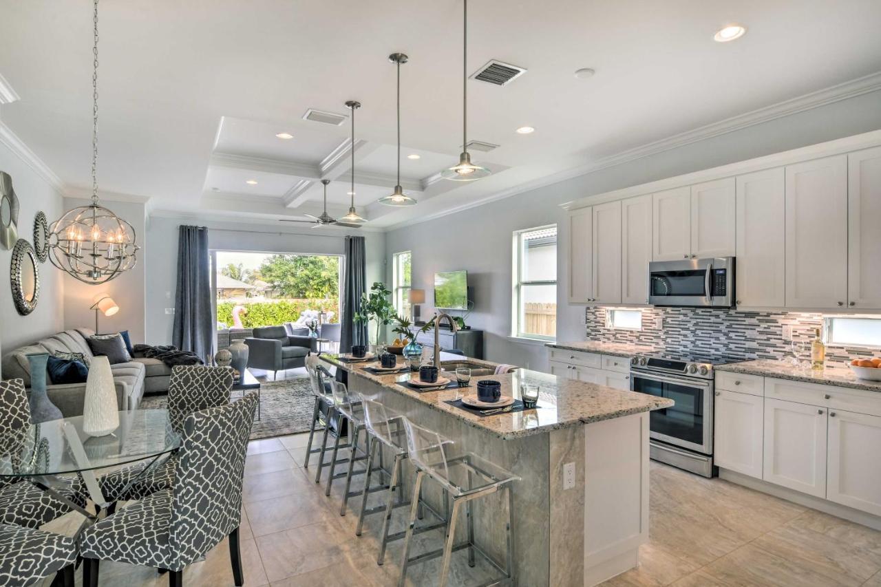 Holiday home Vacation Near Vanderbilt Beach!