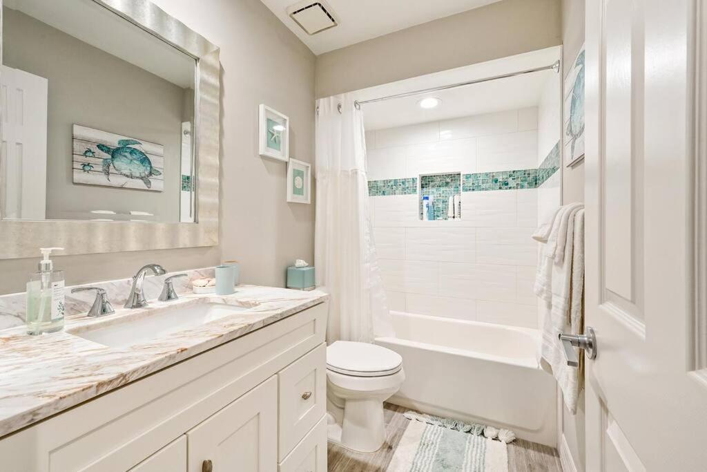 Casa Del Mare At The 2 Bd Rms W King Beds *