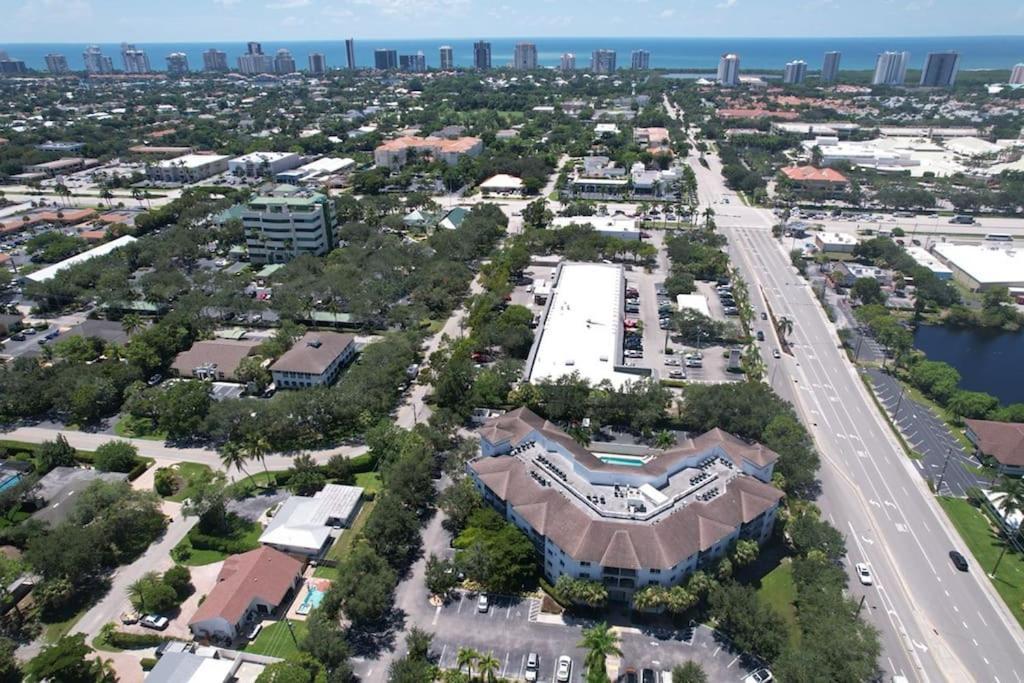Apartment Updated Condo! Facing Heated Pool & Sunset!