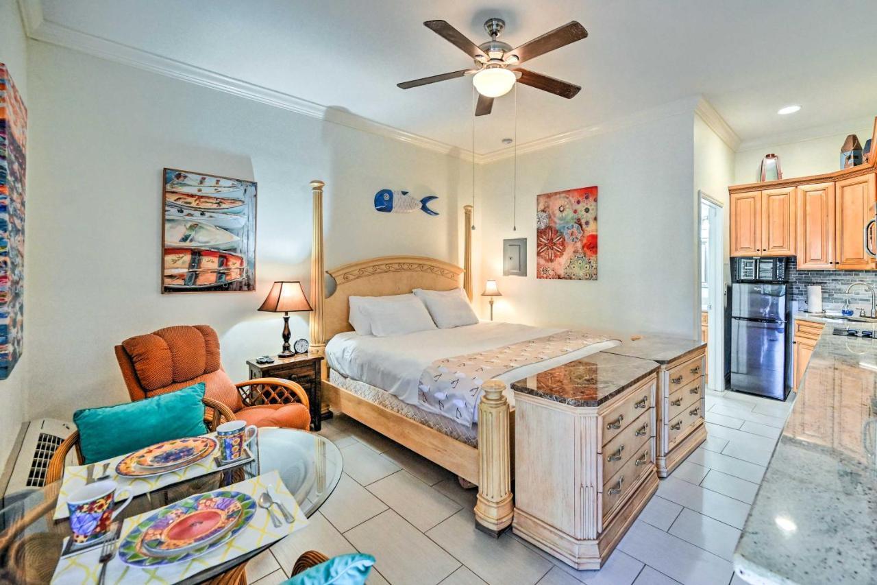 Apartment Near Everglades With Marina! *