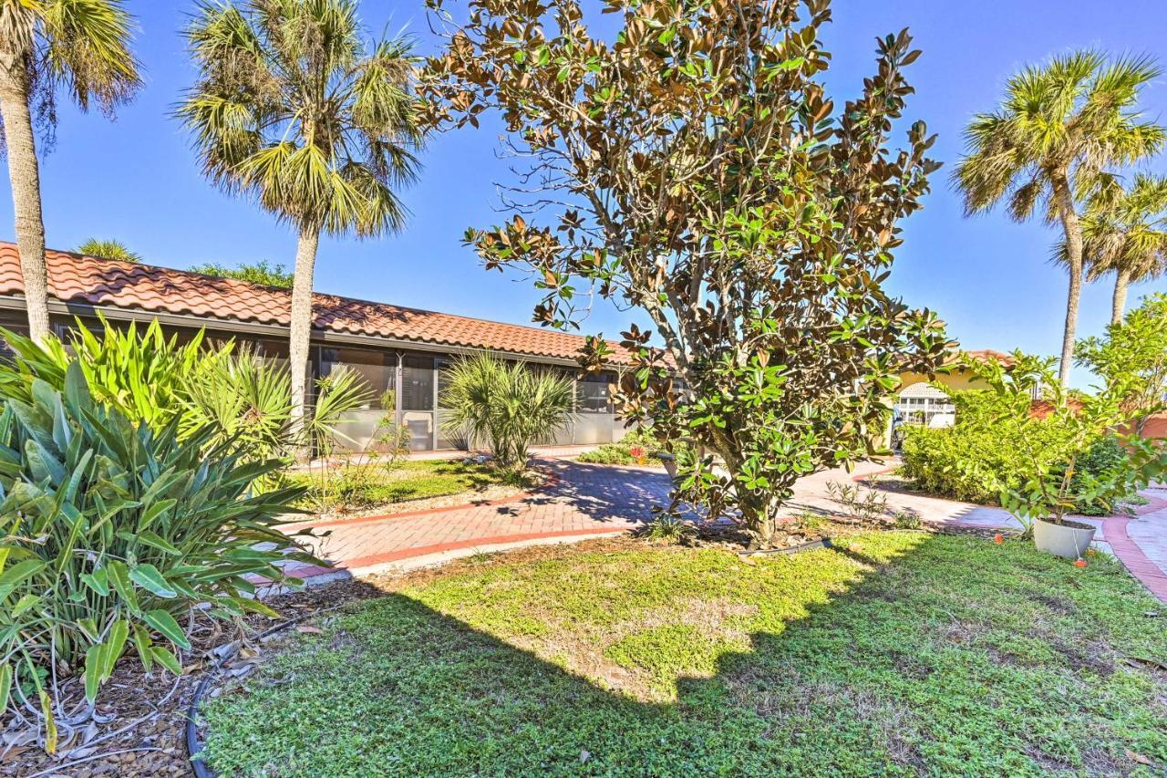 Apartment Near Everglades With Marina! Naples