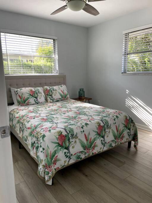 The Flip Flop - Updated Vacation Home! Villa