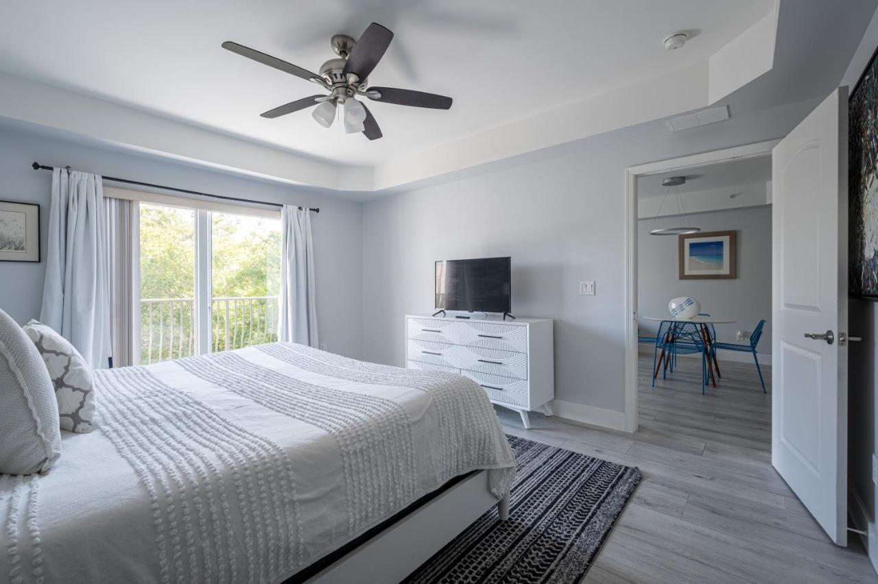 Modern 1br Condo-5 Min Bike Ride To The Beach * Naples