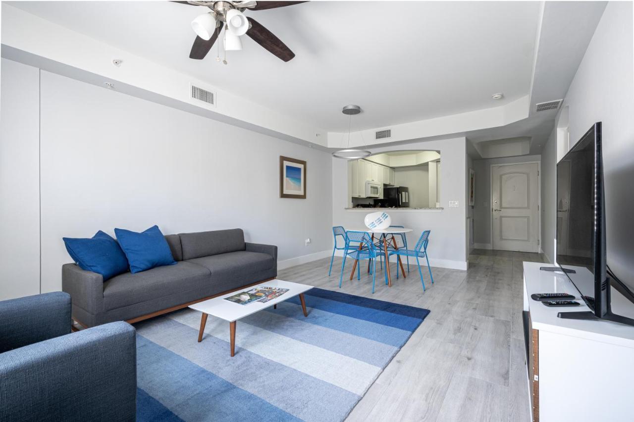 Modern 1br Condo-5 Min Bike Ride To The Beach Apartment Naples