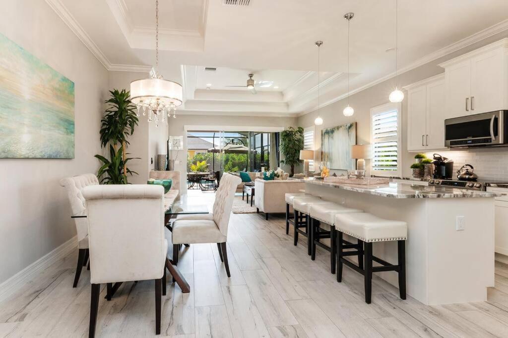 Bella Casa At The 4 Bd Rms 2 En-suites Naples