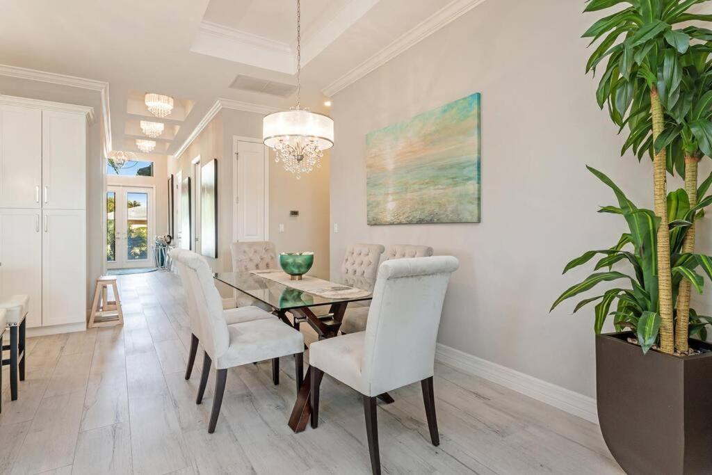 Bella Casa At The 4 Bd Rms 2 En-suites Naples