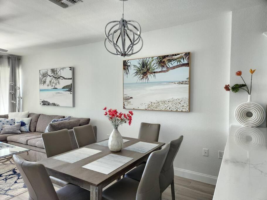Greenlinks Golf View Flamingo At Lely Apartment