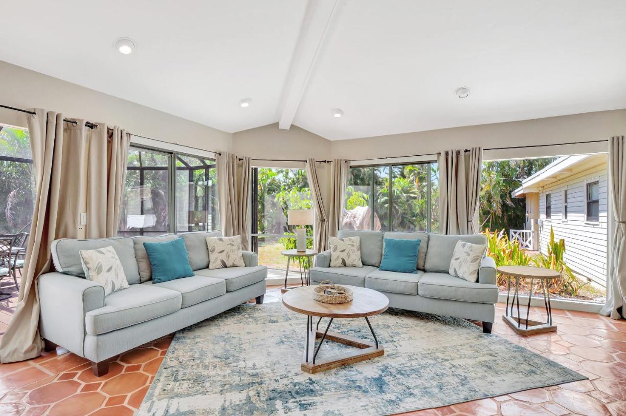 Subtropical Oasis -naples Fl Retreat *