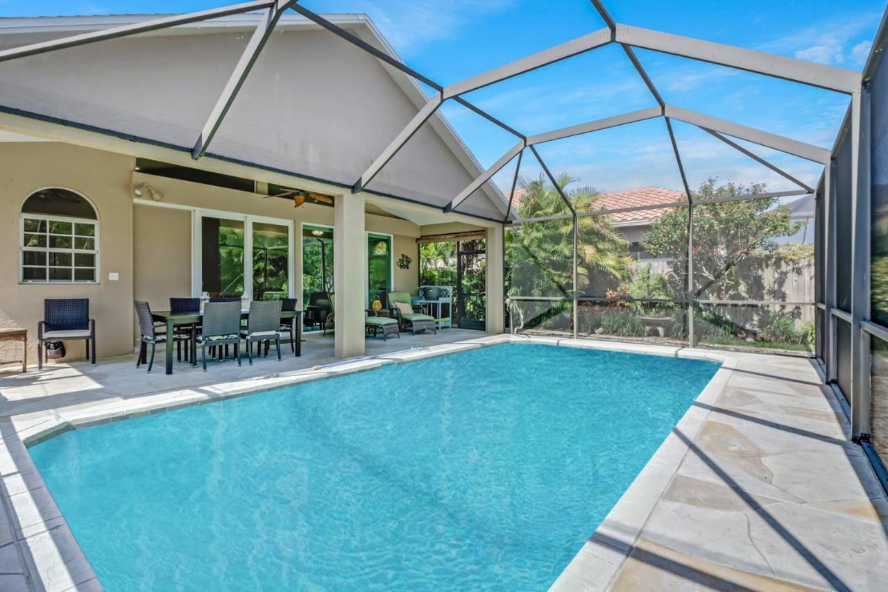 Holiday home Cozy House - 5 Minutes From Vanderbilt *
