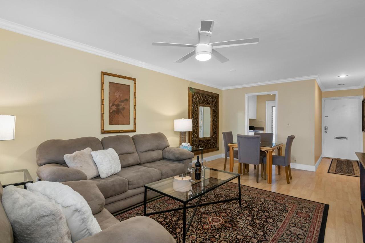 Hidden Gem 813 Naples