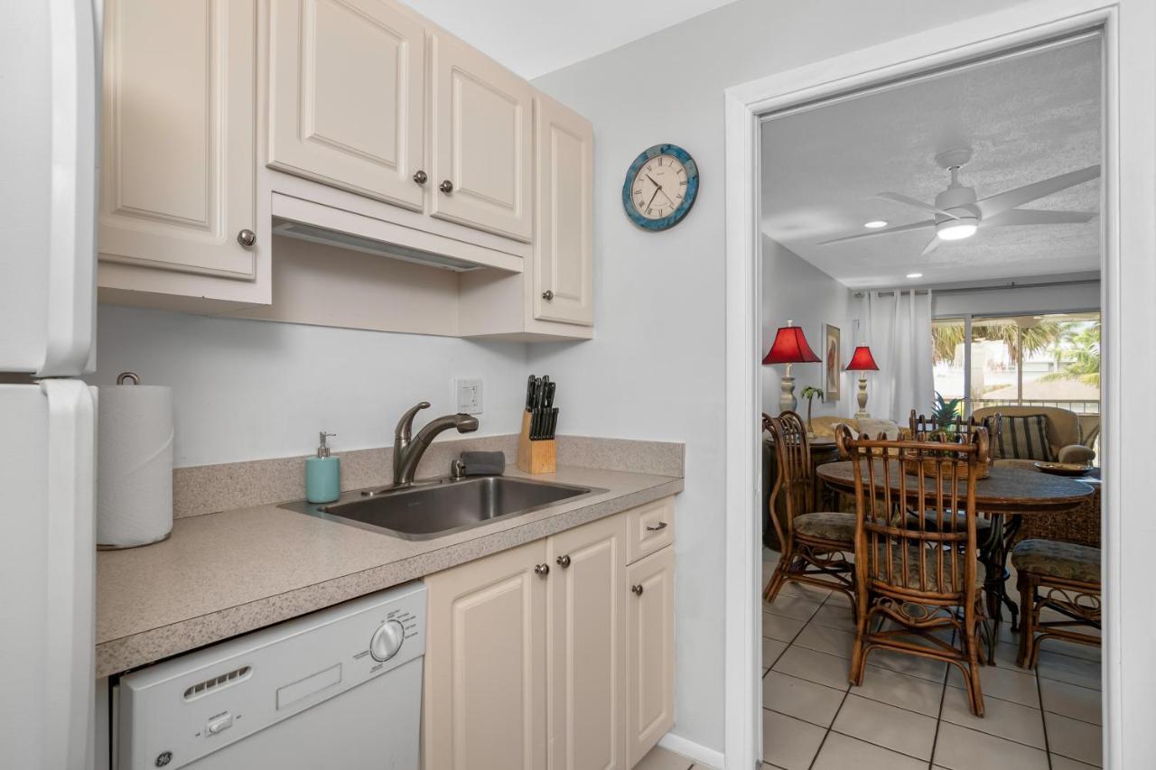 Apartment Coastal Paradise 815