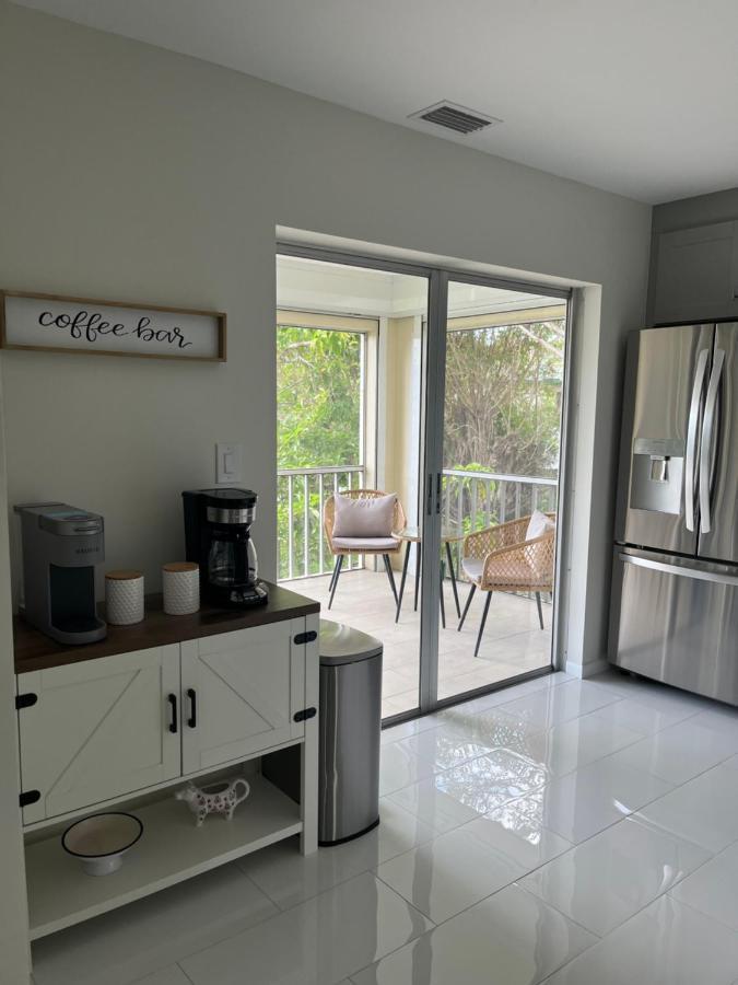 Apartment Great Location With View *