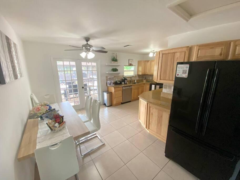The In Florida. Caney, Pier, Kayak, Fishing Holiday home Naples