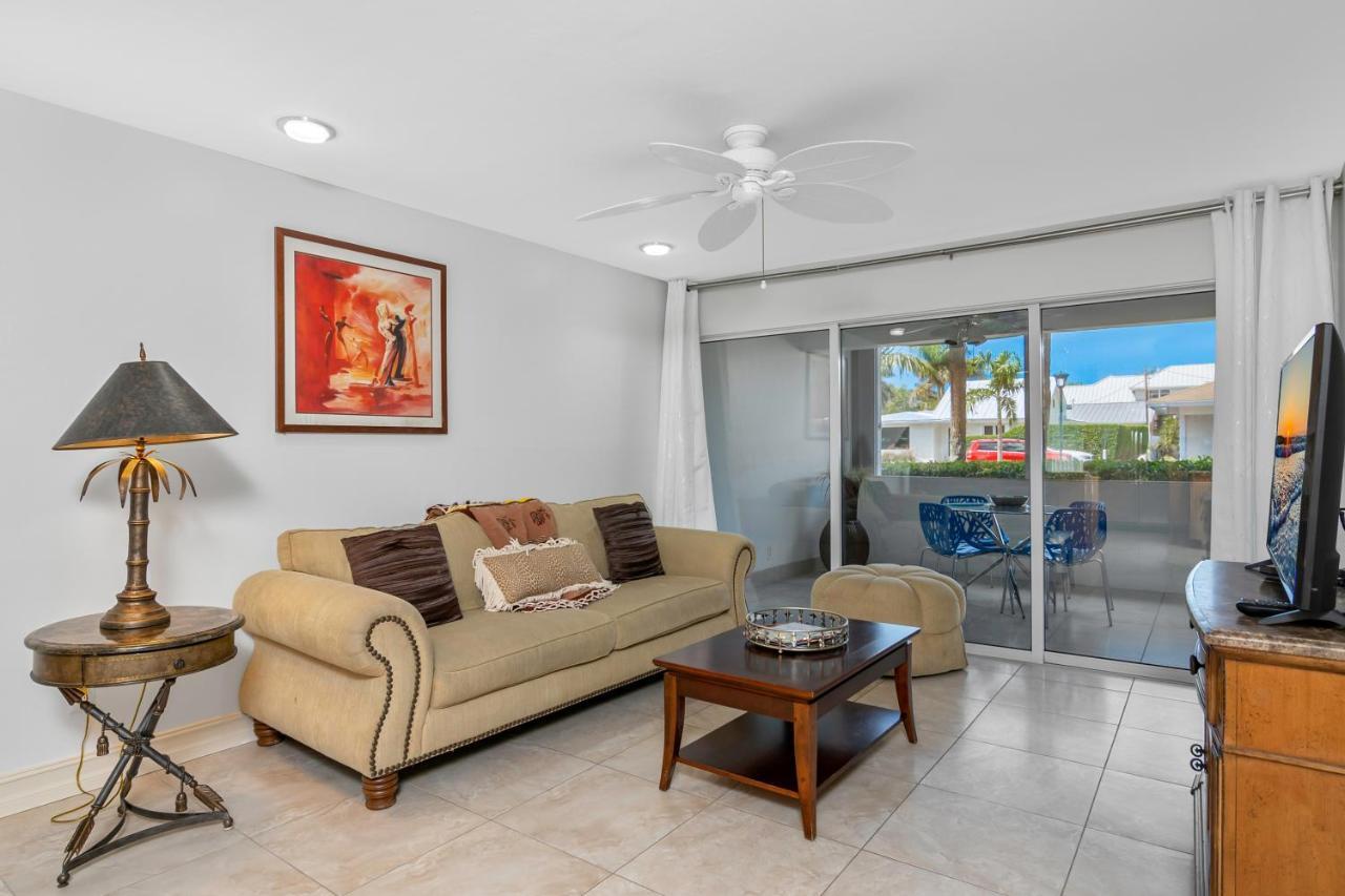 Apartment Downtown Starfish 807 Naples