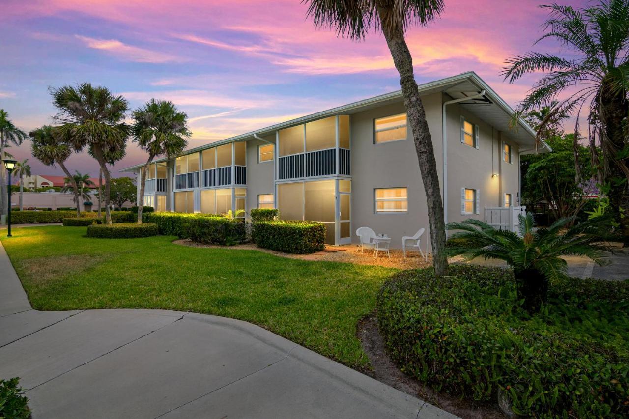 Apartment Coastal Paradise 815