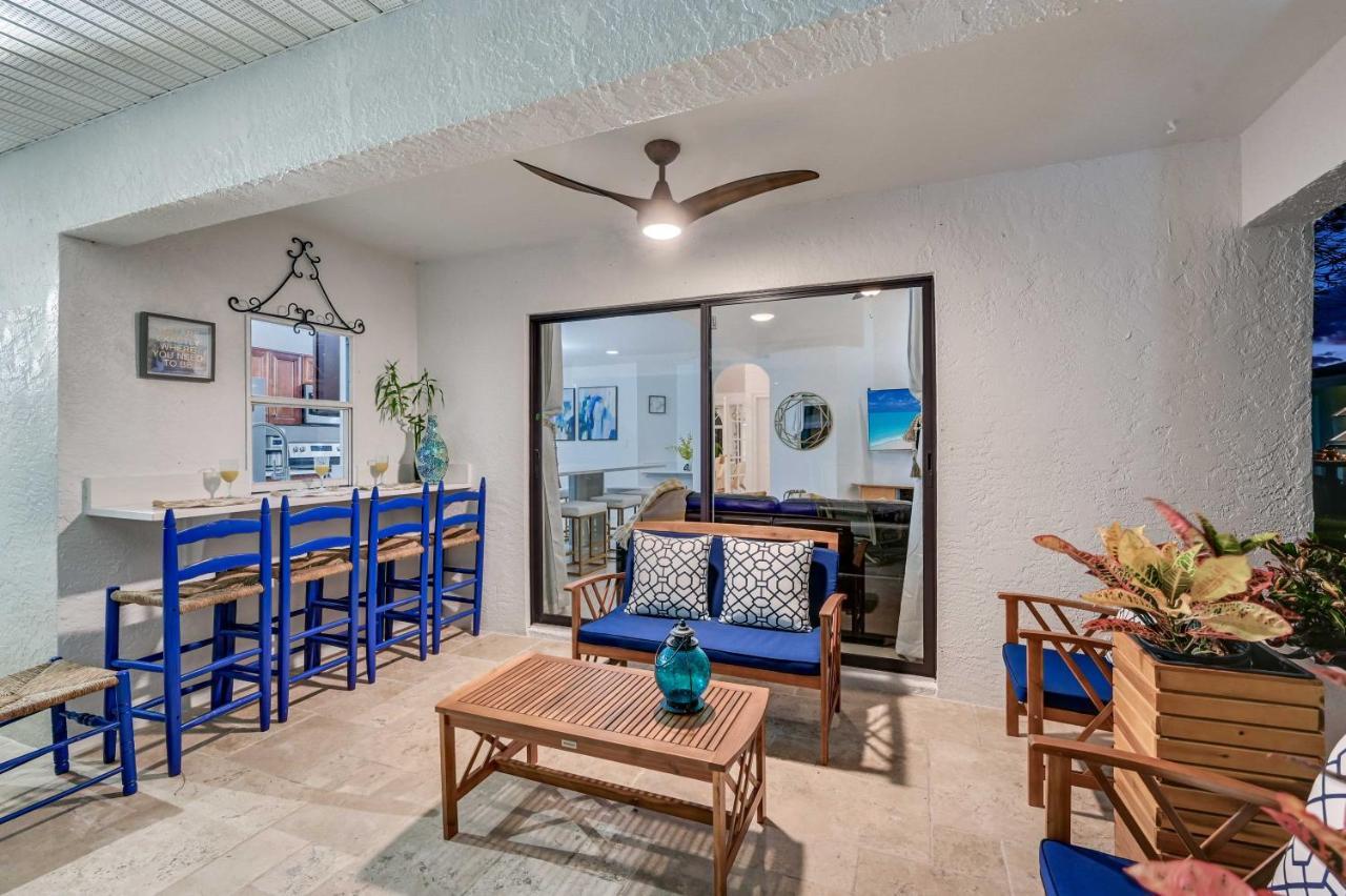 Holiday home Modern Oasis With Saltwater Pool And Spa! Naples