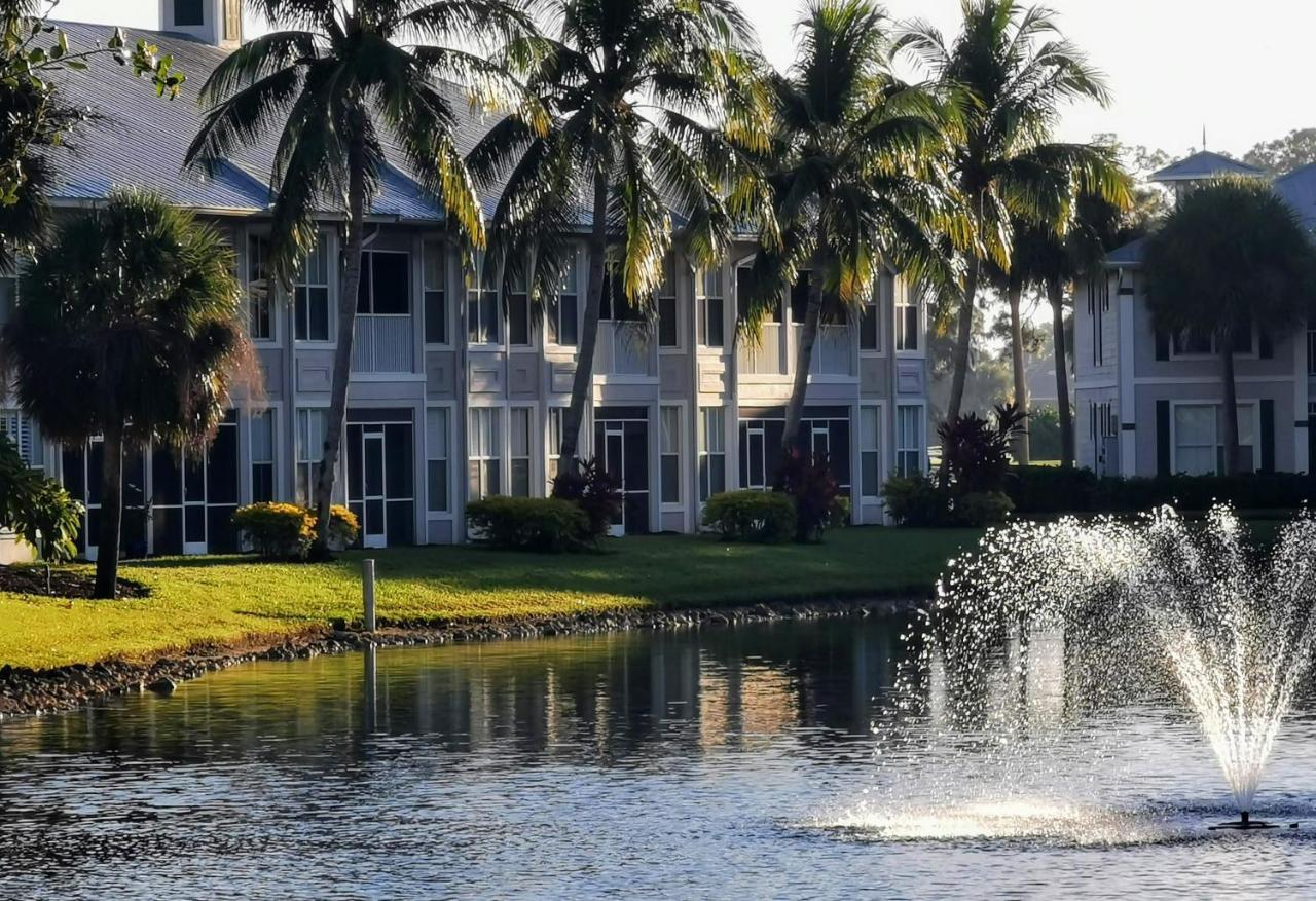 Greenlinks Luxury At Lely Golf - 3 Bedrooms Holiday home Naples