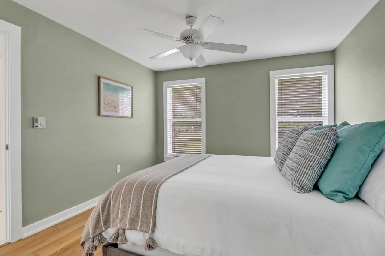 Holiday home Pool Near Downtown, 5th Ave, Beaches & Pier *