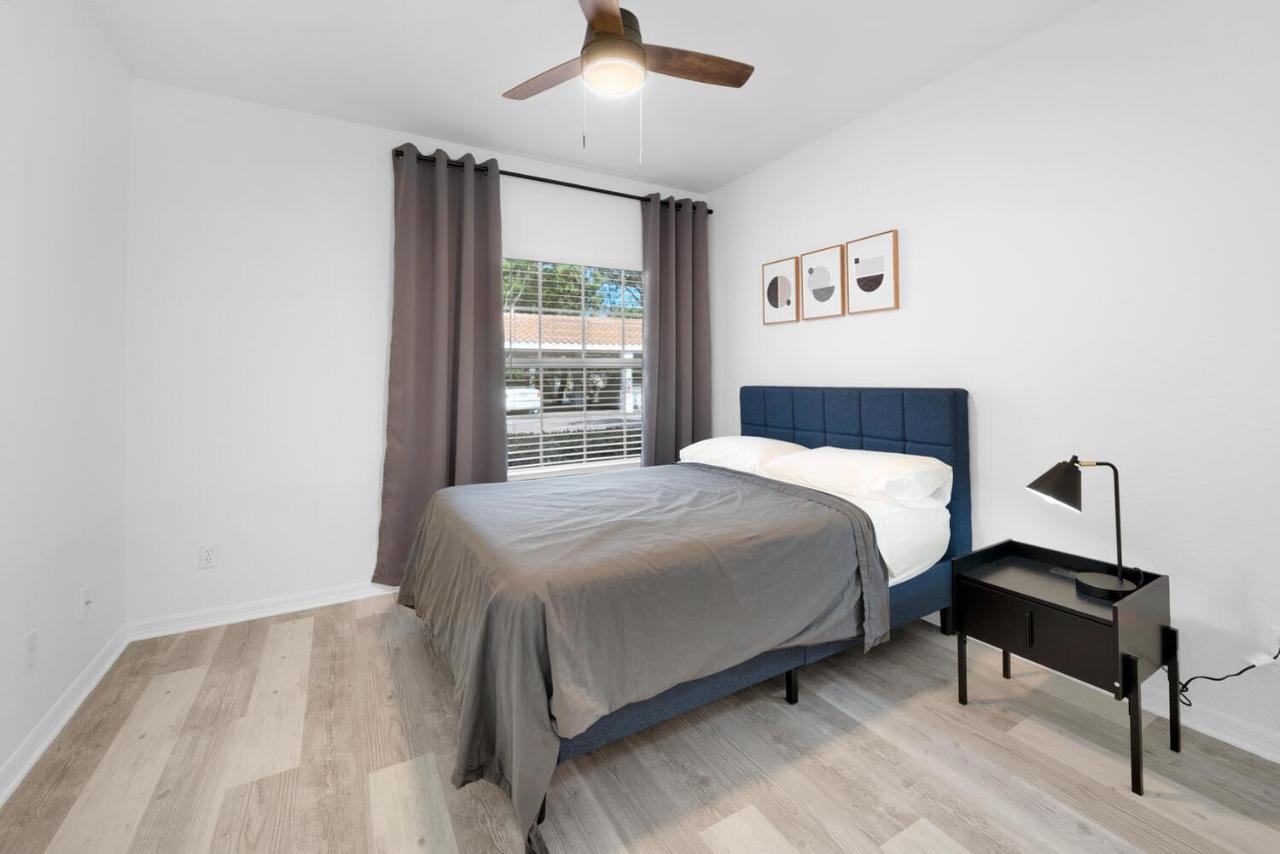 Luxury Condo, 90-day Minimum -less Declined!!!, Gated, 4 Mi Vanderbilt *