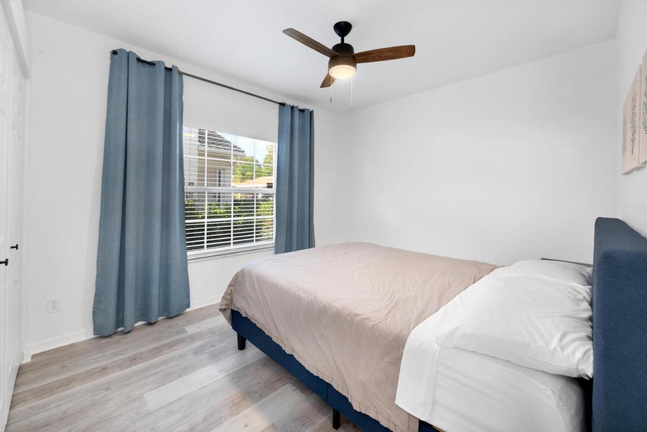 Luxury Condo, 90-day Minimum -less Declined!!!, Gated, 4 Mi Vanderbilt * Naples