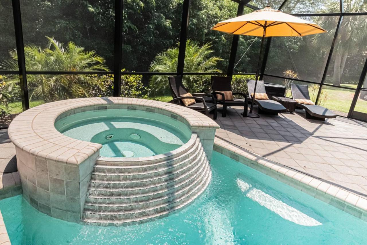 Briarwood 974 Tivoli Court
