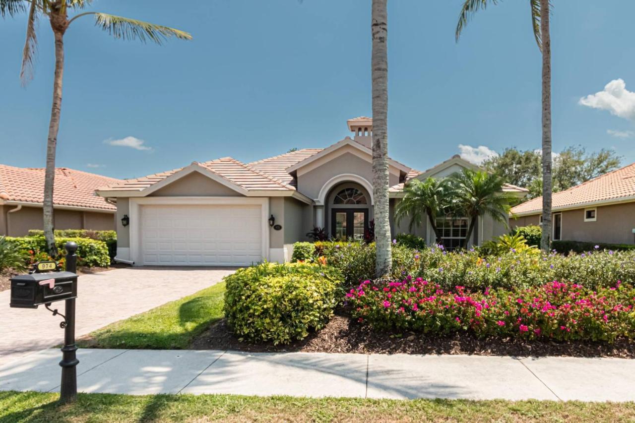 Briarwood 974 Tivoli Court Naples