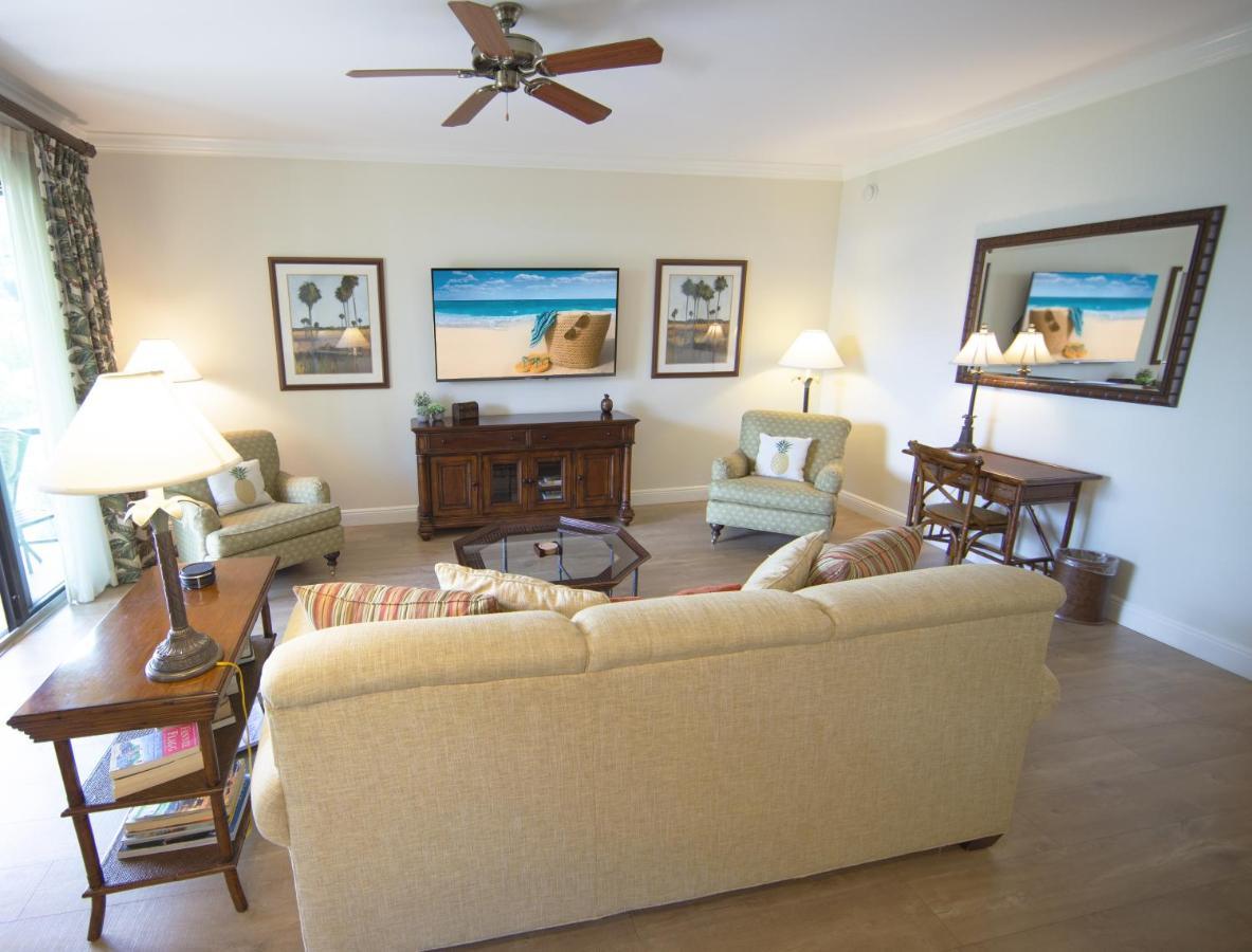 Bay With Fabulous Amenities, Near & Downtown! Apartment Naples