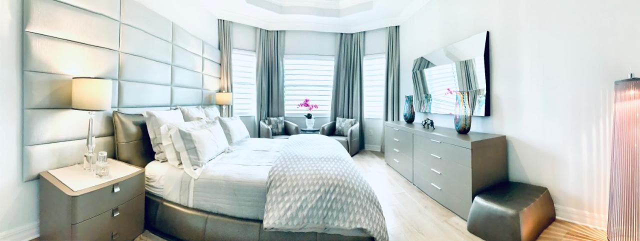 Luxury With Pool & Holiday home Naples