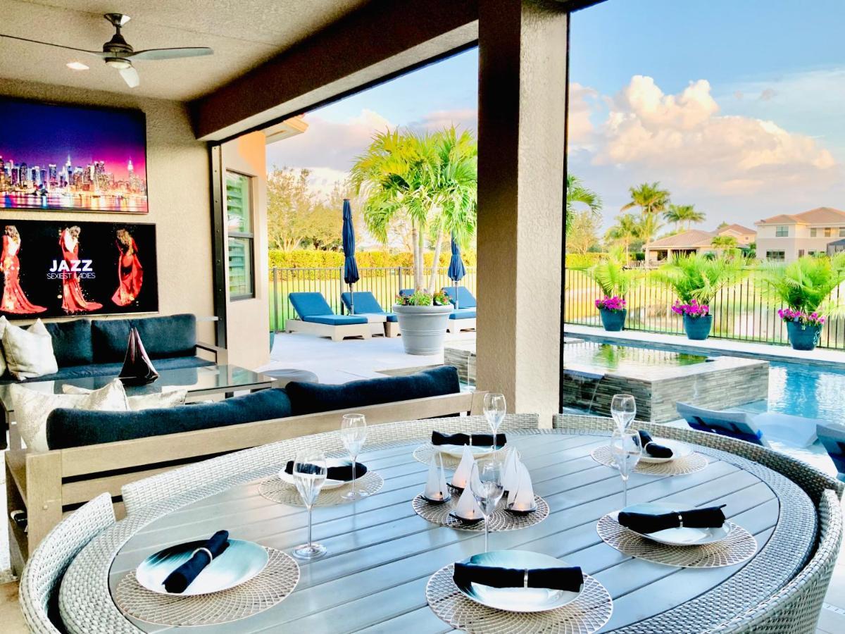 Holiday home Luxury With Pool & *