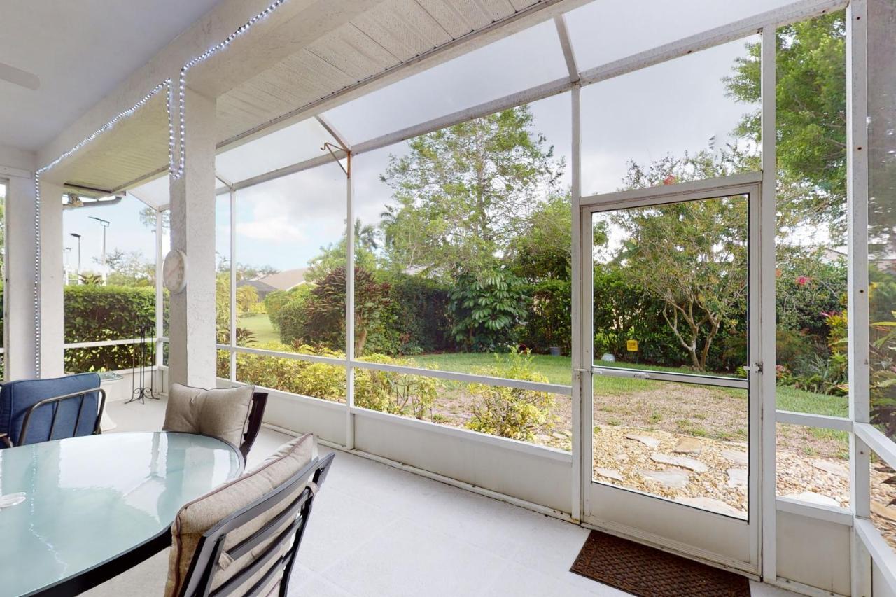 Piccadilly Place Holiday home Naples
