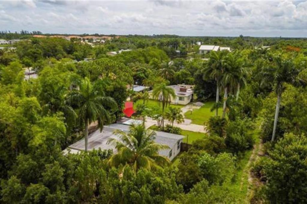 Botanical Garden And 4-bedroom House Holiday home