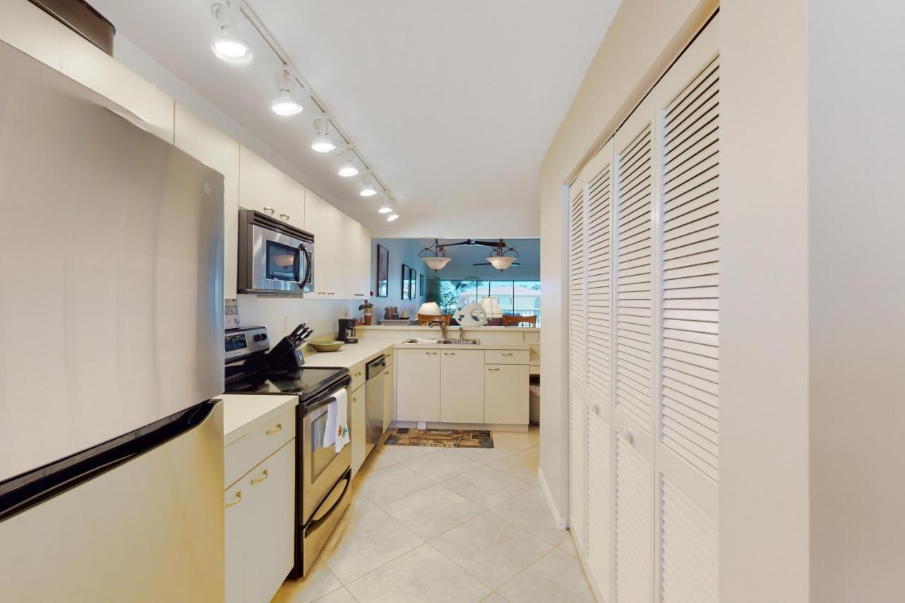 Apartment Sea-renity, Unit H-205 *
