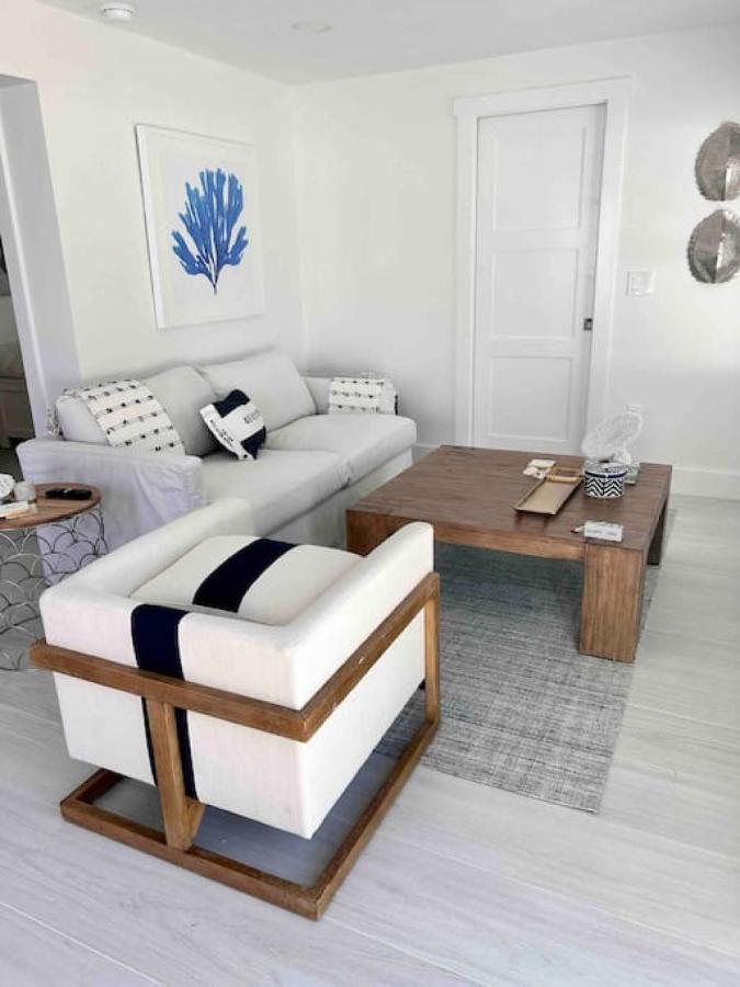 102nd Christina Jason Maria Moore And Sea Pool Holiday home Naples