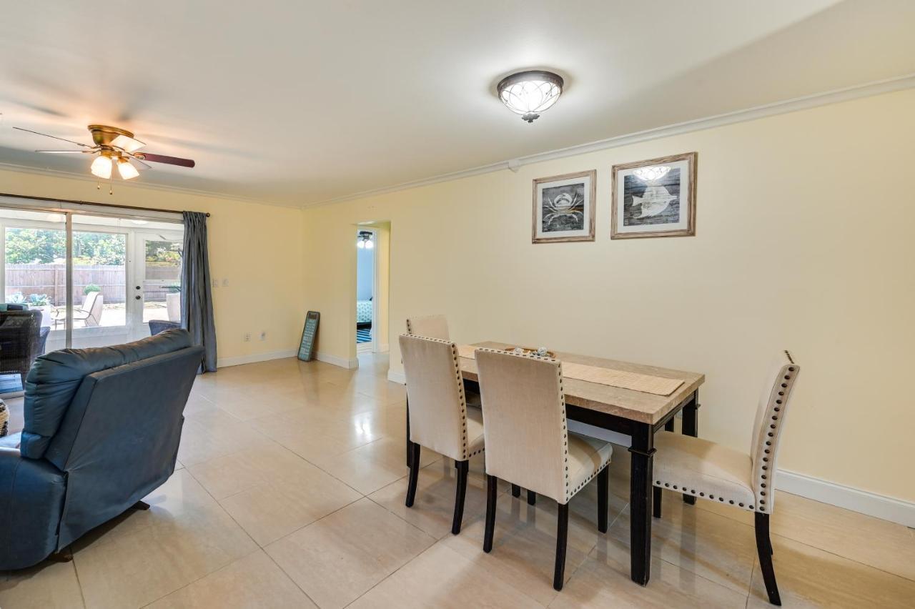 Pet-friendly Vacation Near Beach! Holiday home