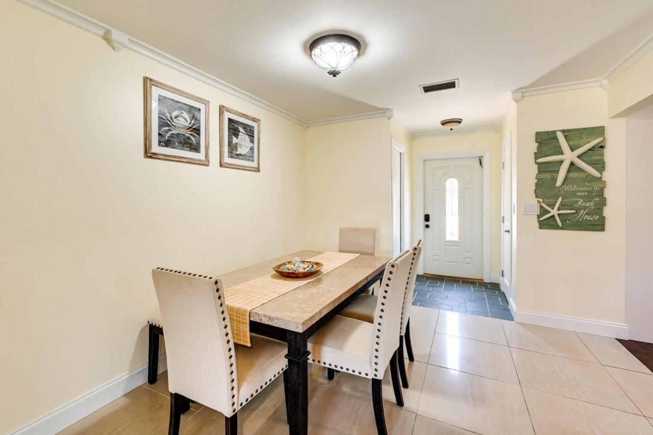 Pet-friendly Vacation Near Beach! Naples