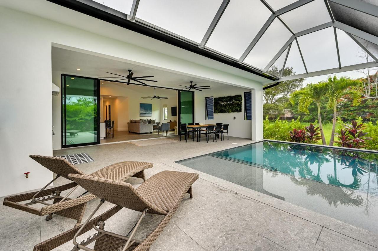 Holiday home Contemporary With Outdoor Kitchen And Pool *