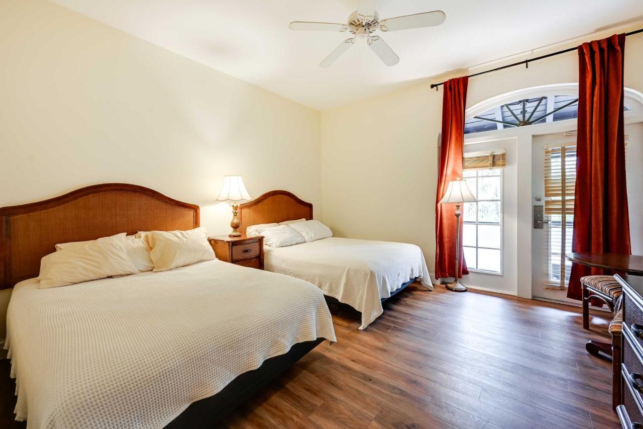 With Community Pool And Tennis Courts! *