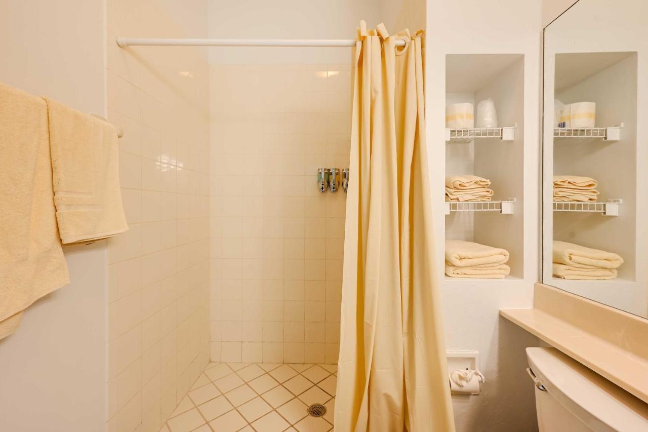 Apartment Vacation Close To Parks And Beaches! Naples