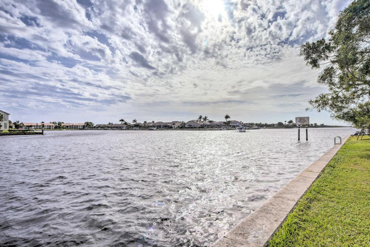 Sunny Escape With Heated Community Pool! * Naples